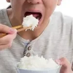 શું ભાત ખાવાથી વજન વધે છે? ડાયેટ વિશેની ગેરમાન્યતાઓ.