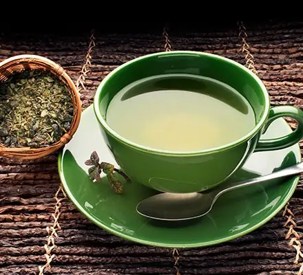 ગ્રીન કોફી (Green Coffee) અને ગ્રીન ટી વચ્ચે શું તફાવત છે? વજન ઘટાડવા કયું શ્રેષ્ઠ?