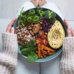 વિગન ડાયેટ (Vegan Diet) શું છે? શું તે સ્વાસ્થ્ય માટે ફાયદાકારક છે?