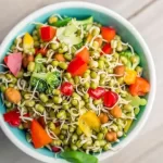 ફણગાવેલા મગ (Sprouts) ખાવાની સાચી રીત કઈ? કાચા કે બાફેલા?